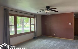 607 8th Street N, Humboldt, IA 50548