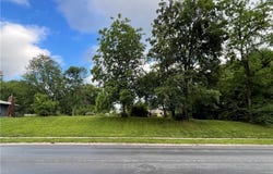 816 E Gay Street, Warrensburg, MO 64093