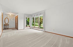 N2w27233 Lyles Dr, Waukesha, WI 53188