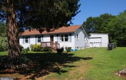 211 MIMOSA AVENUE, COLONIAL BEACH, VA 22443
