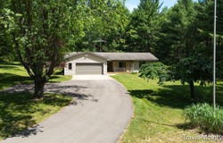 12358 Pierce Road, Stanwood, MI 49346