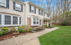 3 Bartlett, Yaphank, NY 11980
