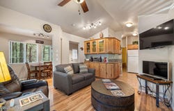 2301 Elizabeth Avenue, Show Low, AZ 85901