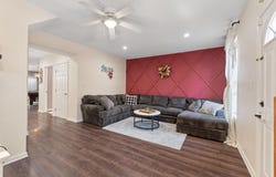 223 E Mill Street, Circleville, OH 43113