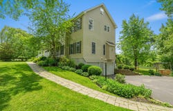 29 Hawk Hill Road, New Paltz, NY 12561