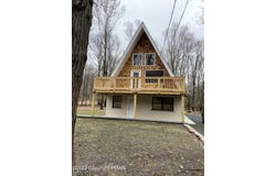 241 Pine Tree, Cresco, PA 18326