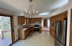 5 Crestview Drive, Plattsburgh, NY 12901