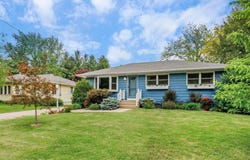 907 W Dean Avenue, Monona, WI 53716