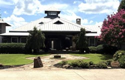 128 Colonial, Mabank, TX 75156