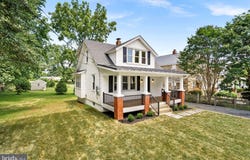 321 W J STREET, PURCELLVILLE, VA 20132