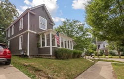 1300 Buffalo Avenue NE, Grand Rapids, MI 49505