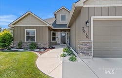 2630 Dogwood Ave, Fruitland, ID 83619
