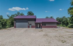 26450 Eaglepoint Road, Barnett, MO 65011