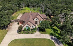 7217 Deerfield Drive, Mansfield, TX 76063