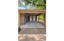 104 Goza St, Grenada, MS 38901