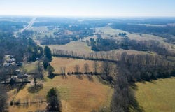 95 Old McKenzie Rd, MCKENZIE, TN 38201