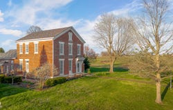 5752 E River Road, Waldron, IN 46182