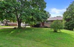 7830 N Link Pl, Milwaukee, WI 53223