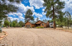 2050 Christmas Pine Road, Overgaard, AZ 85933