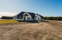 190 Cedar Bluff Loop, Gatesville, TX 76528