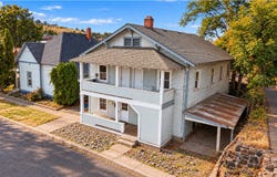 143 SW 3RD St, Pendleton, OR 97801