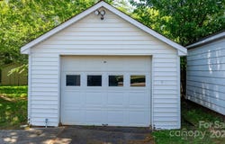 112 S 2nd Avenue, Maiden, NC 28650