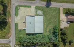 1869 Industrial Drive, Neosho, MO 64850