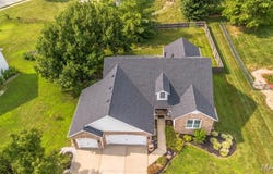 2549 Spyglass Court, Edwardsville, IL 62025
