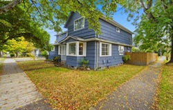 806 NE GALLOWAY St, McMinnville, OR 97128