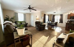 362 Pin Oak Circle, Elyria, OH 44035