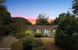 334 NE 59th Street, Oak Island, NC 28465