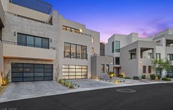 386 Solitude Peak Lane, Henderson, NV 89012