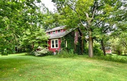 11194 E Washington Street, Chagrin Falls, OH 44023