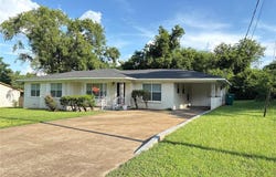 105 Calloway Drive, Hughes Springs, TX 75656