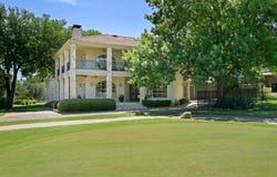 51 Tiburon DR, The Hills, TX 78738