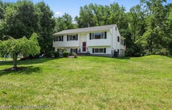 25 Terbar Loop, New Paltz, NY 12561