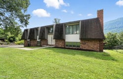 1704 Wildcat Road, Big Stone Gap, VA 24219