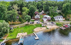 12375 Woodland Park Drive NE, Belding, MI 48809