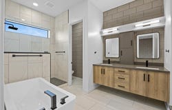 377 E Windsor Avenue, Phoenix, AZ 85004