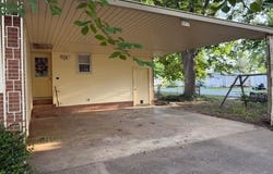611 W Main, Gillett, AR 72055