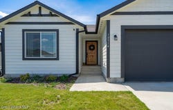 10514 N Liverpool Loop, Hayden, ID 83835