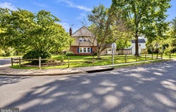 8585 SHERMAN Court, MANASSAS, VA 20110