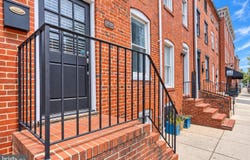 16 W CROSS Street, BALTIMORE, MD 21230