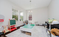 10962 Stoneleigh Drive, Noblesville, IN 46060