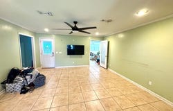 208 Hampton Ave, Troy, AL 36081