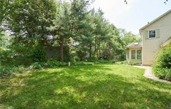 2450 Laurel Valley Drive, Akron, OH 44313