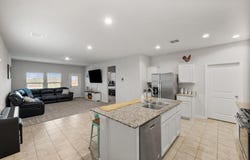105 Greengate Drive, Boyd, TX 76023