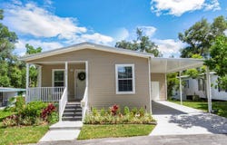 633 Chestnut Court, Deland, FL 32724