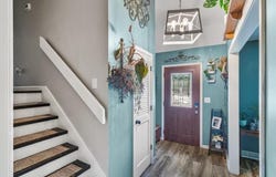 200 NE Oak Tree Lane, Lee's Summit, MO 64086
