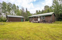 6081 Murphy Lake Rd, Two Harbors, MN 55602